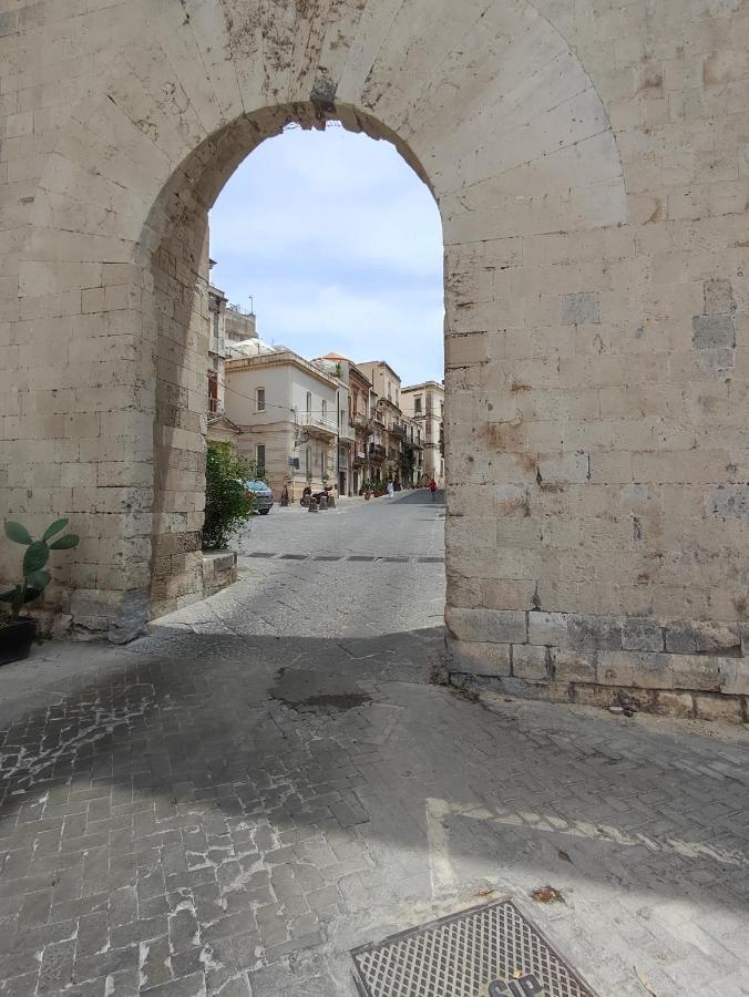 הוילה סירקוזה Al Settimo Porta Marina מראה חיצוני תמונה